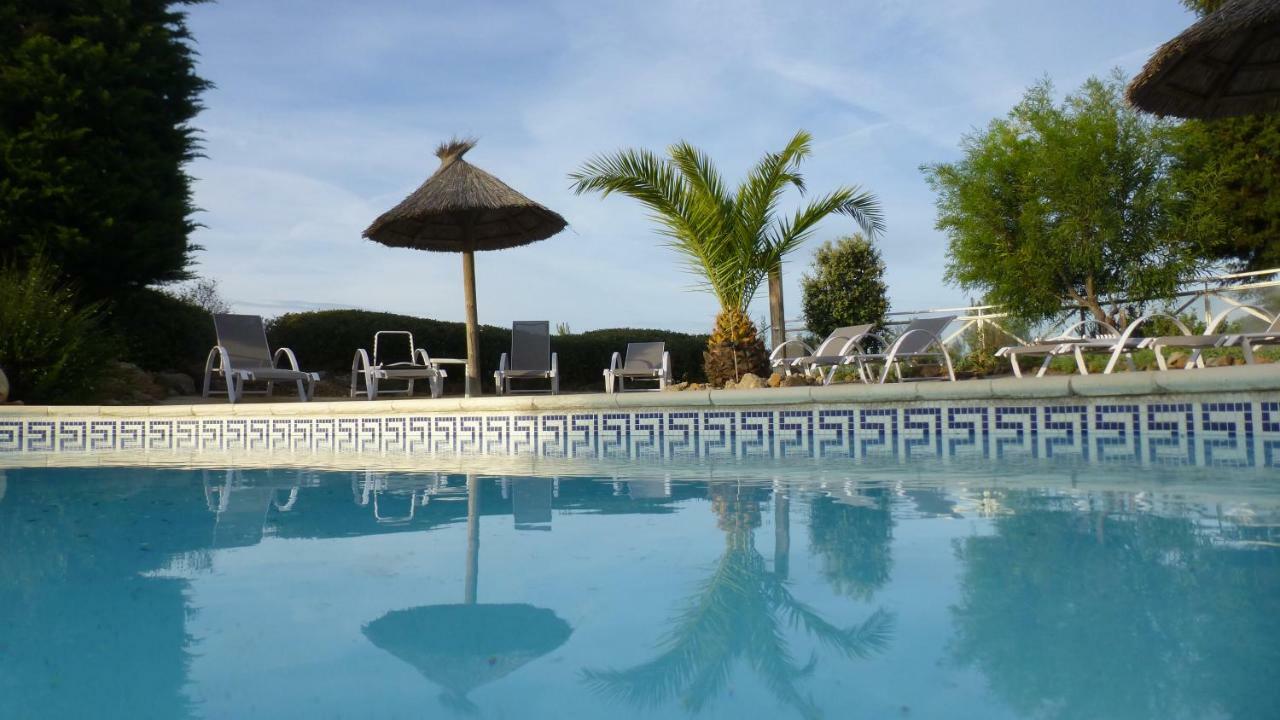 Les Hotes De La Combe Mouis Creissan Luaran gambar